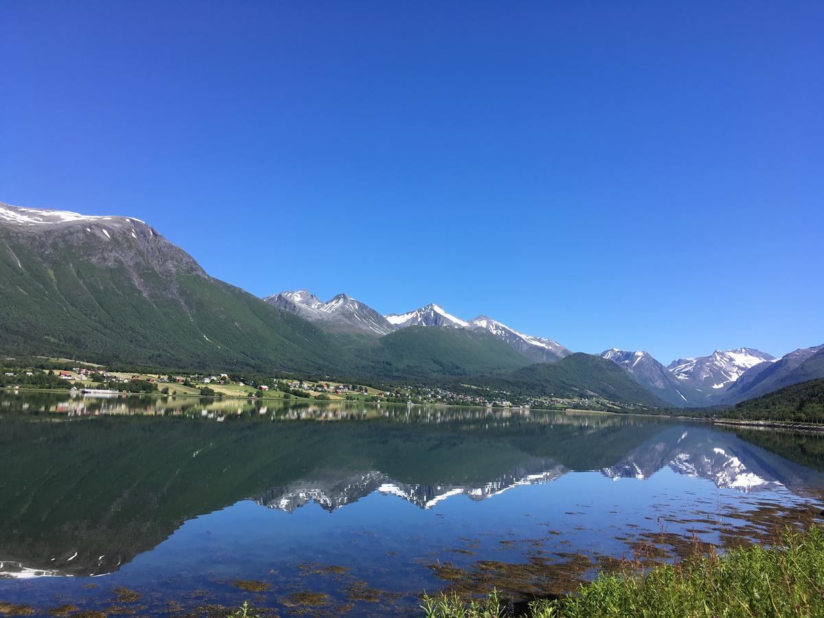 Вилла Heinali Hytta Isfjorden Экстерьер фото